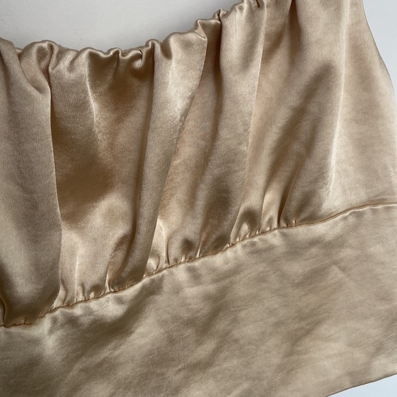 Zara satin crop top - size small - Picture 4 of 4